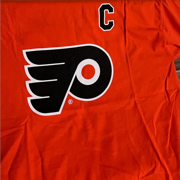 Philadelphia Flyers BN Lindros Retirement Night and Signature On Sleeve 1-18-18 - Picture 9 of 12